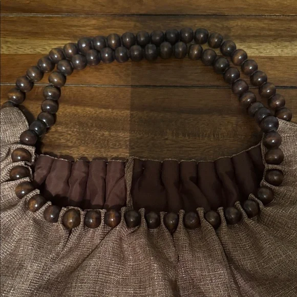 Chic Tan Beaded Handle Women's Shoulder Bag - Picture 2 of 7